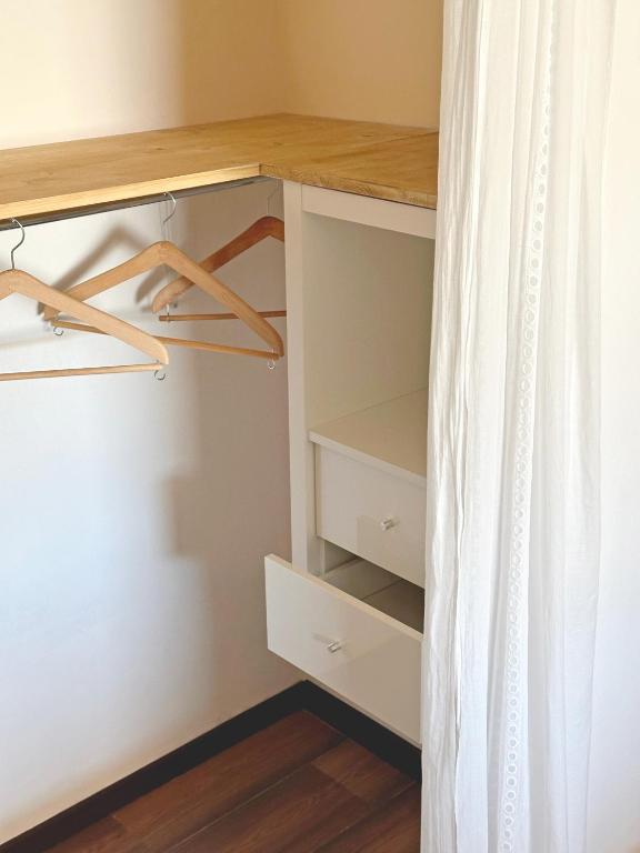 Poschodová posteľ alebo postele v izbe v ubytovaní Villa Ramadia