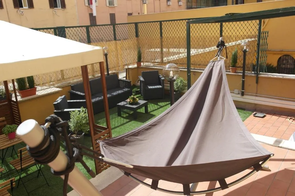 Candia Green House B&B, Roma, Italia