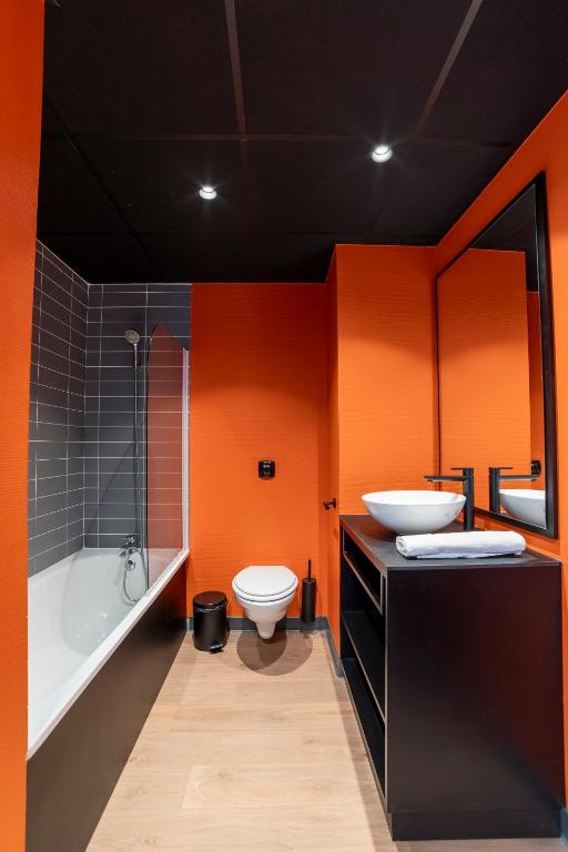 COWOOL TOULOUSE - Resim 16