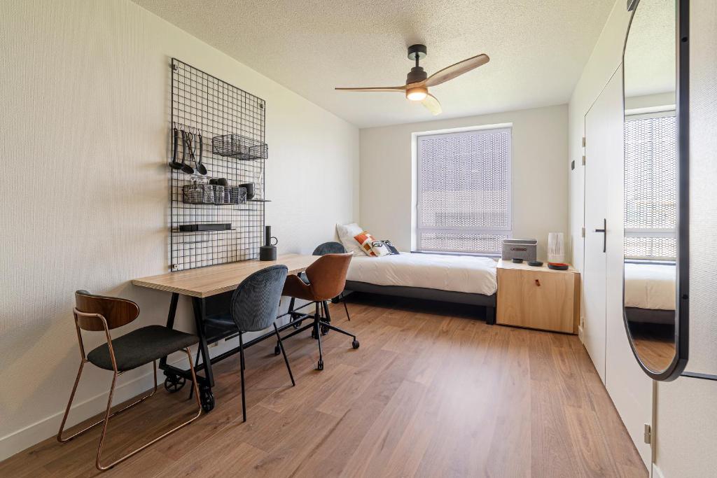 COWOOL TOULOUSE - Resim 28