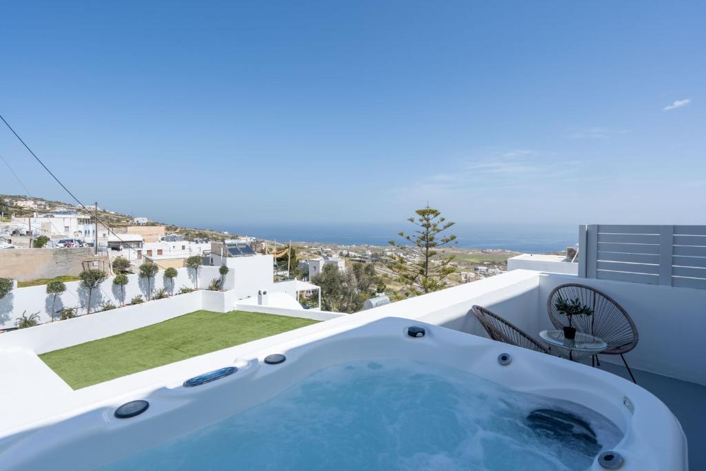 Cycladic Suites & Spa - 18