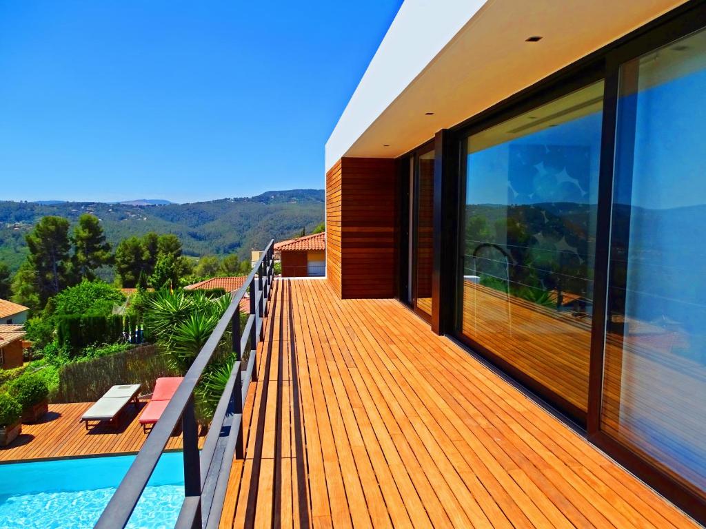 Bazén v ubytovaní Holiday Home Alexander Plana alebo v jeho blízkosti