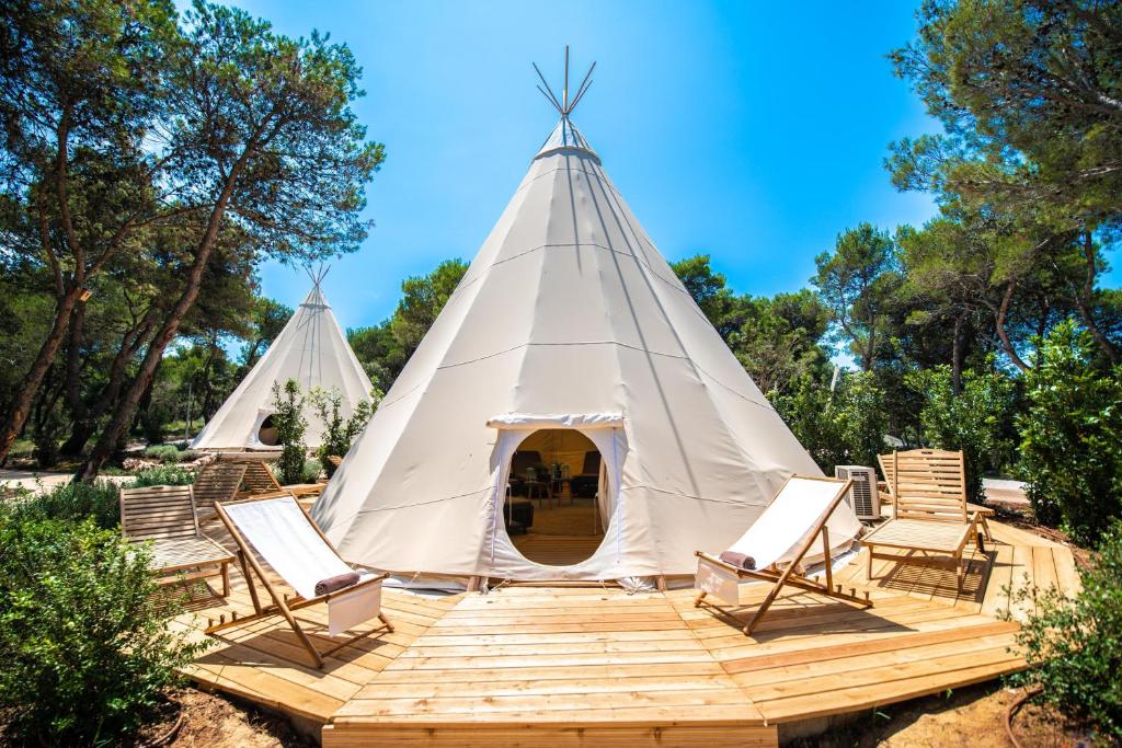 Fotografie z fotogalerie ubytování Arena One 99 Glamping v destinaci Pula