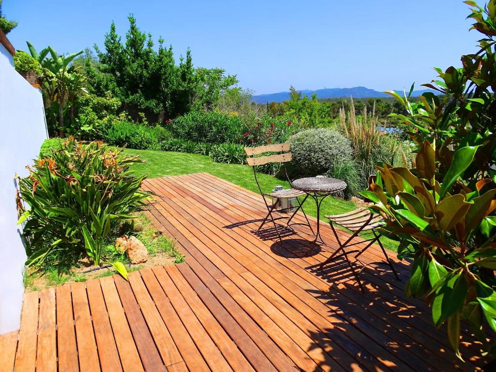 Vonkajšia záhrada v ubytovaní Holiday Home Alexander Plana
