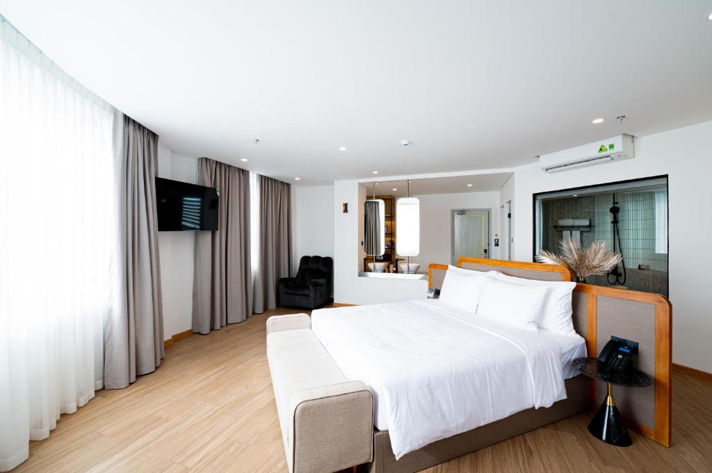Suite Có Giường Cỡ King Nhìn Ra Biển