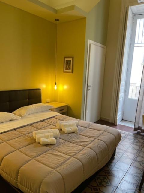 Umberto House Catania - Resim 16