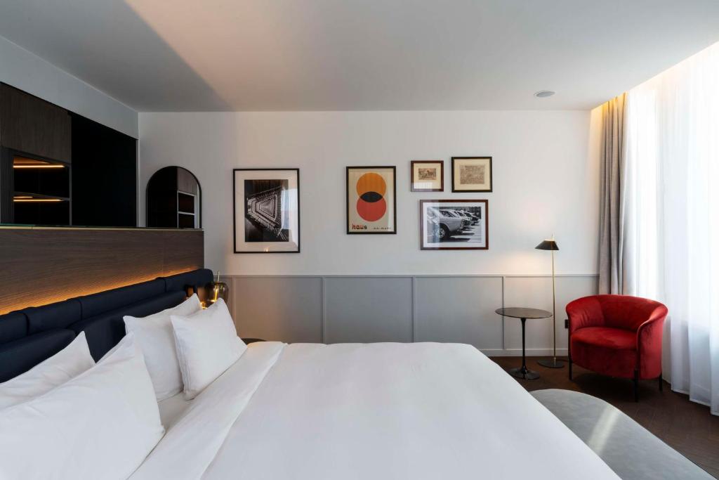 Radisson Collection Hotel, Santa Sofia Milan - Resim 24