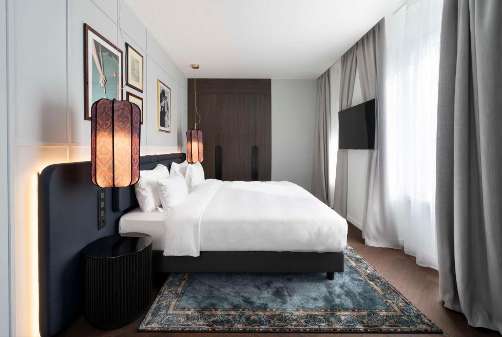 Radisson Collection Hotel, Santa Sofia Milan - Resim 30