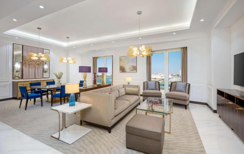 Hilton Al Khobar King Fahd Causeway, Al Khobar (updated prices 2025)