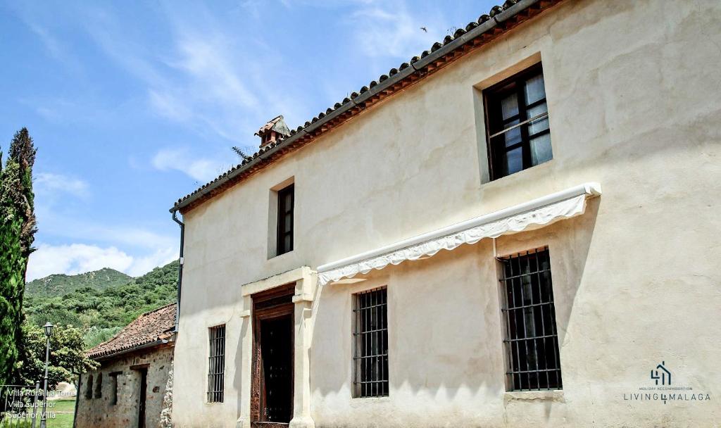 Budova, kde se vila nachází