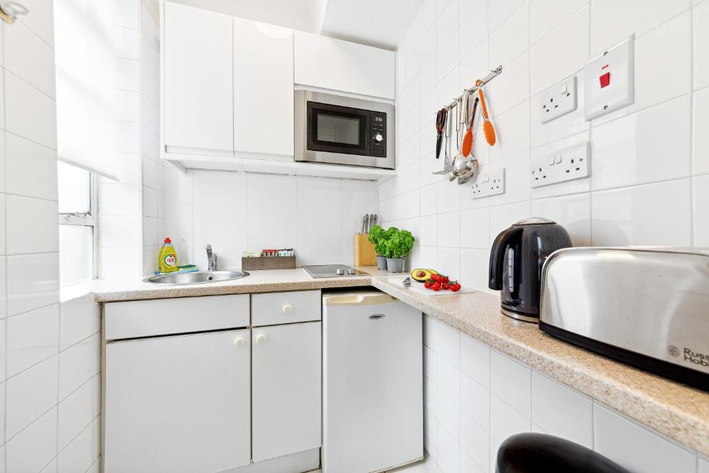 Nell Gwynn Chelsea Accommodation - Studio