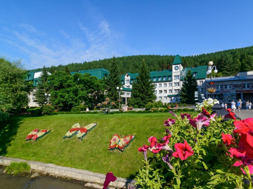 Booking.com: Kurhotels Sanatoriy Altay - West , Belokuricha, Russland - 78  Gästebewertungen . Buchen Sie jetzt Ihr Hotel!