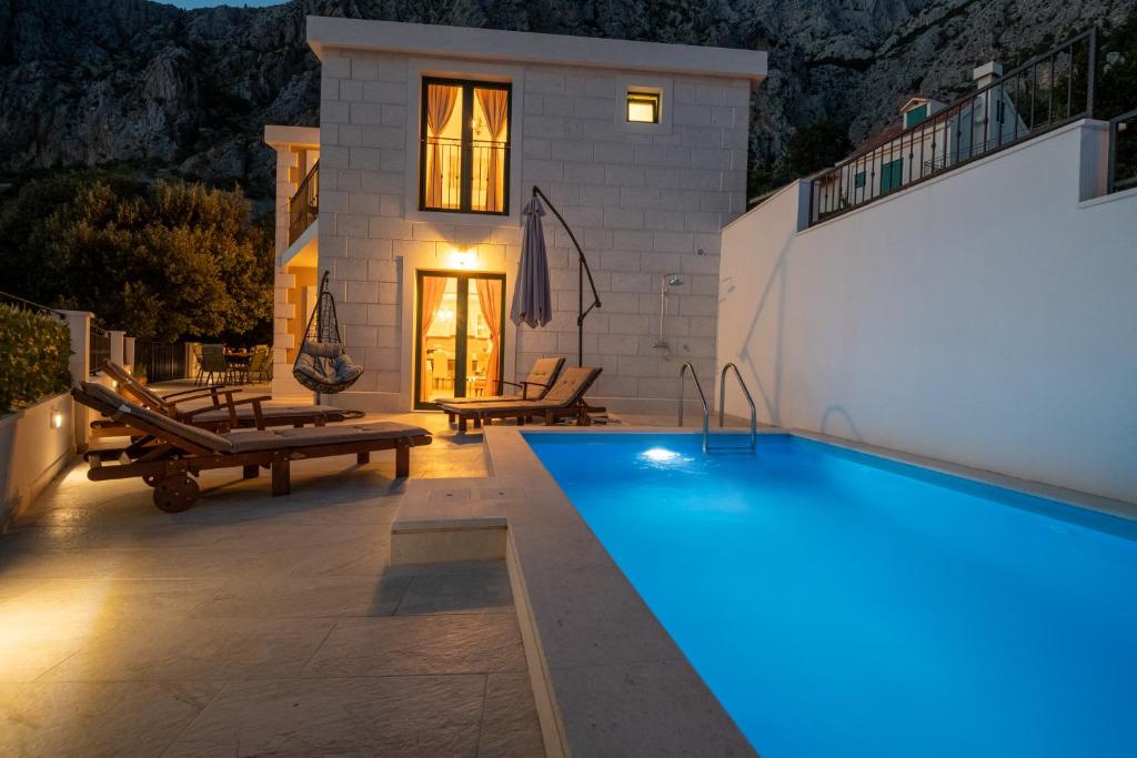 Villa Gabriel with pool, sauna, jacuzzi