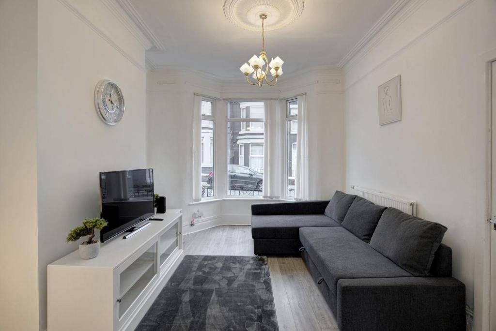 GuestReady - Anfield Serene Home