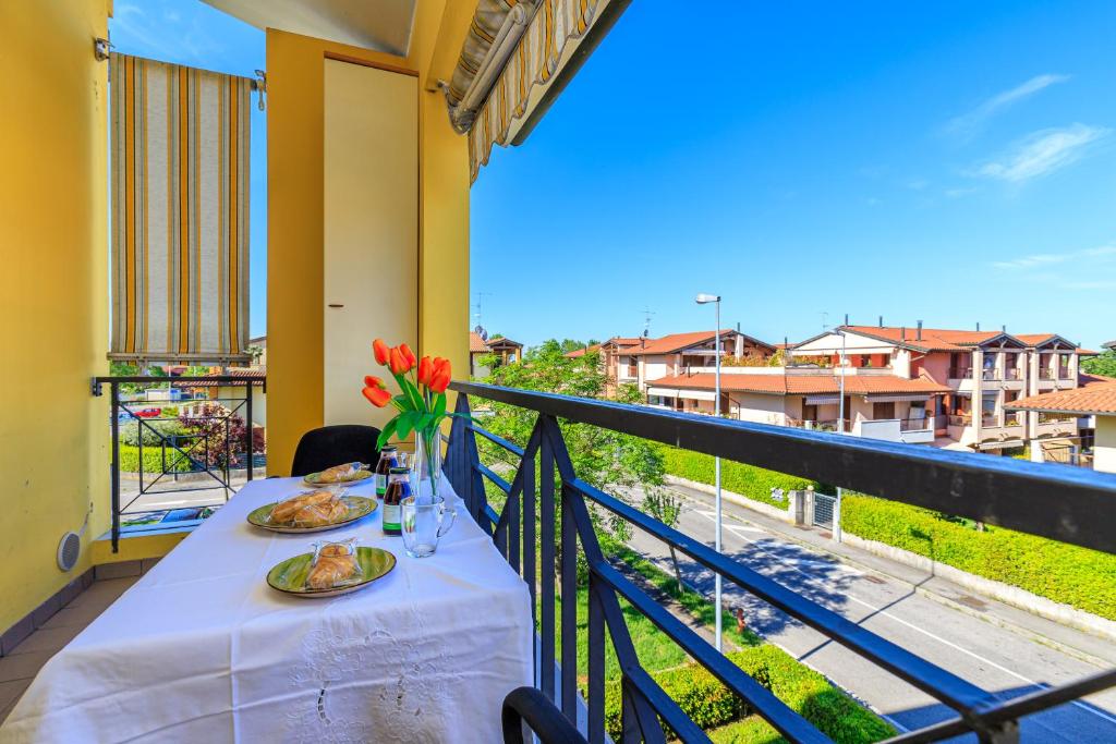Balkón alebo terasa v ubytovaní Magnolia Sirmione 500m from lake Garda - Happy Rentals