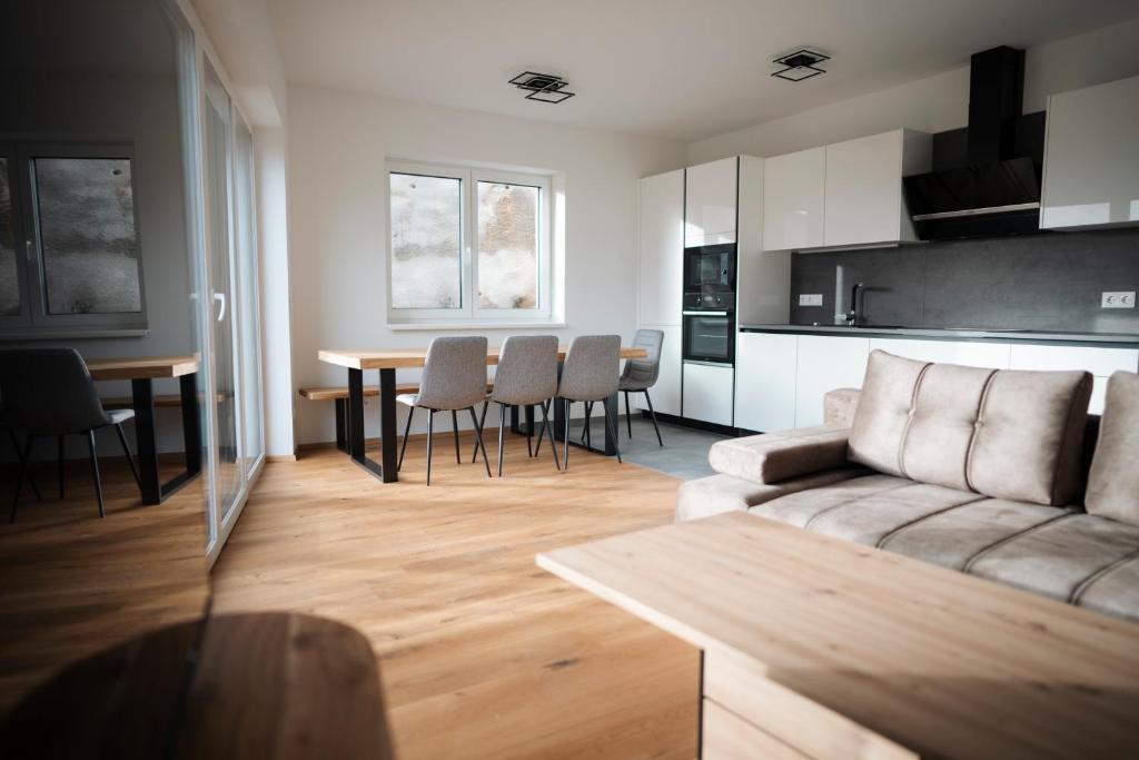 Kuchyň nebo kuchyňský kout v ubytování Premium Apartments Monterra
