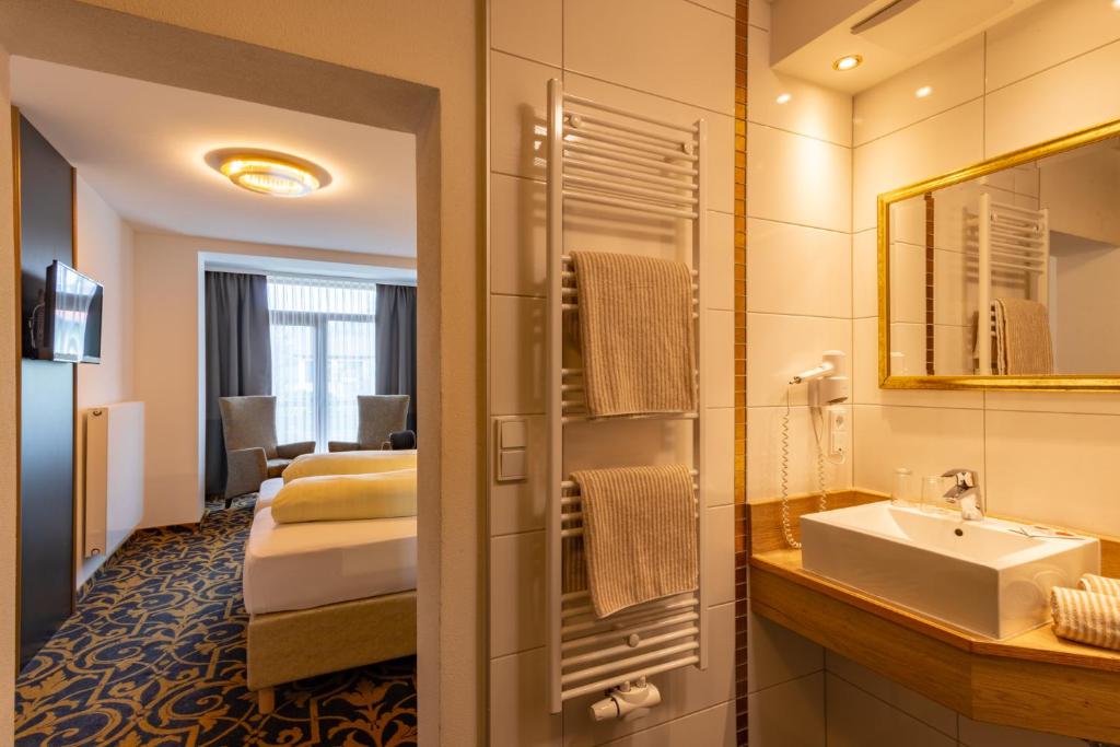 Koupelna v ubytování Hotel Wurzer