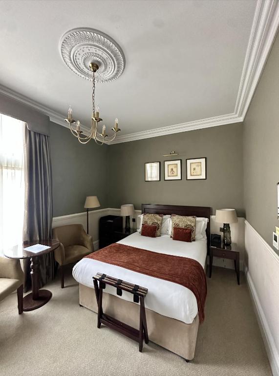 St Paul's Hotel - 
