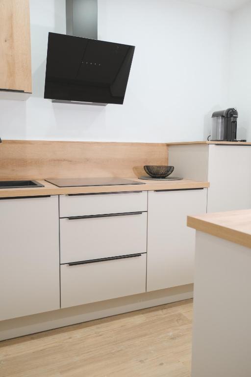 Kuchyň nebo kuchyňský kout v ubytování Hotel Restaurant Alt Pirmasens