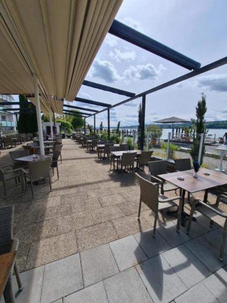 Restaurace v ubytování SEE-Hotel Seeschau - direkt am Bodenseeufer
