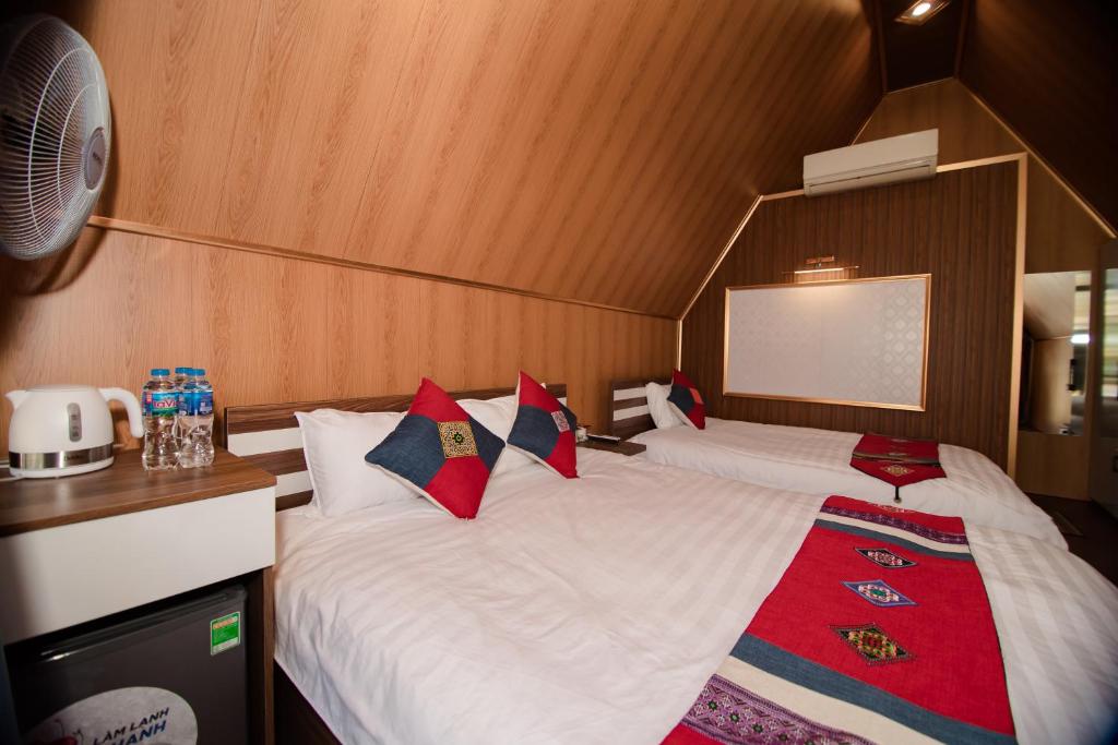 Bungalow1982 - Pièce Quadruple Avec Vue Sur La Montagne