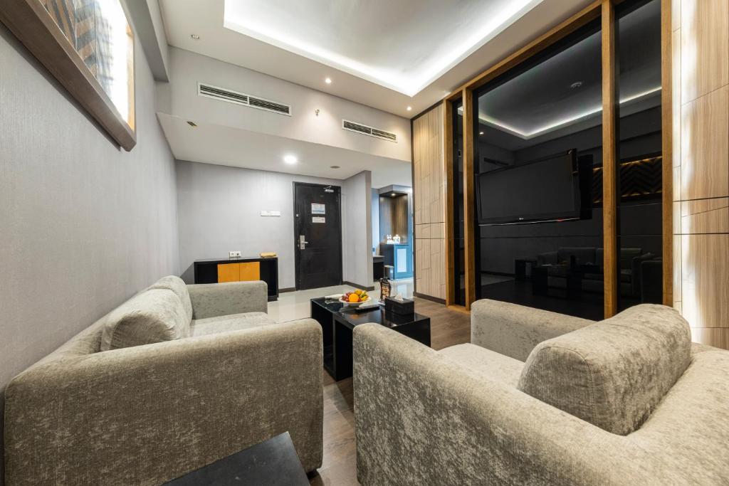 Posezení v ubytování Grand Jatra Hotel Pekanbaru