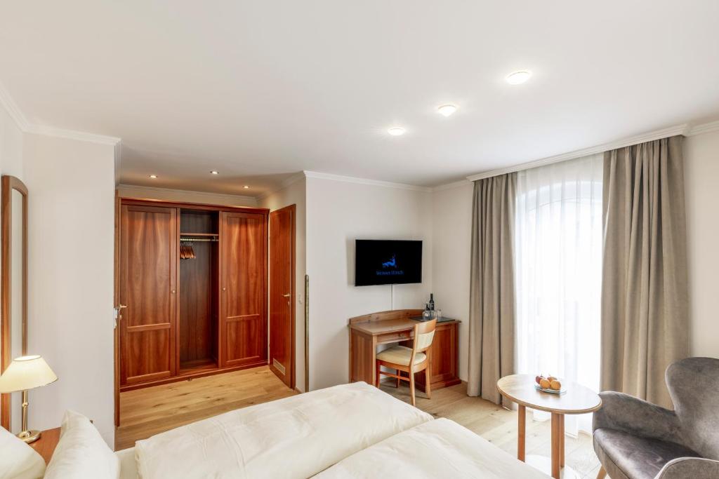 Hotel Weisser Hirsch - 2