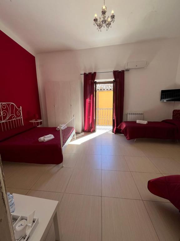 Posezení v ubytování PERSEFONE LUXURY SUITE