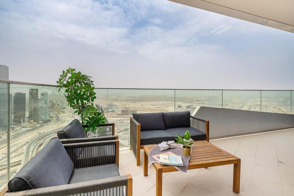 Frank Porter – Stella Maris