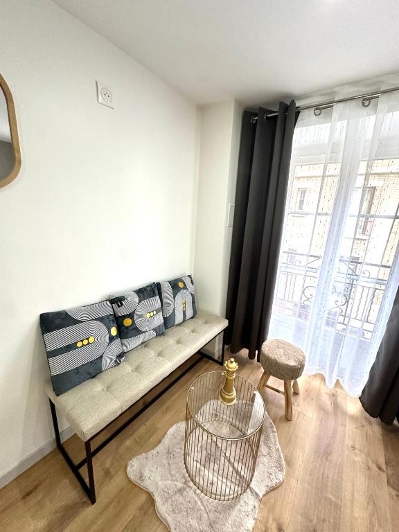 Hôtel Résidence A la Buttes aux Cailles - Resim 15