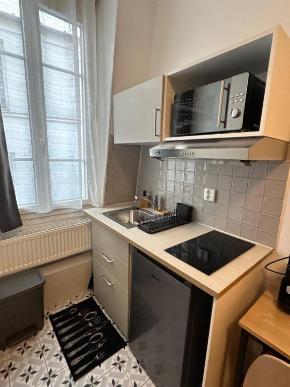 Hôtel Résidence A la Buttes aux Cailles - Resim 37