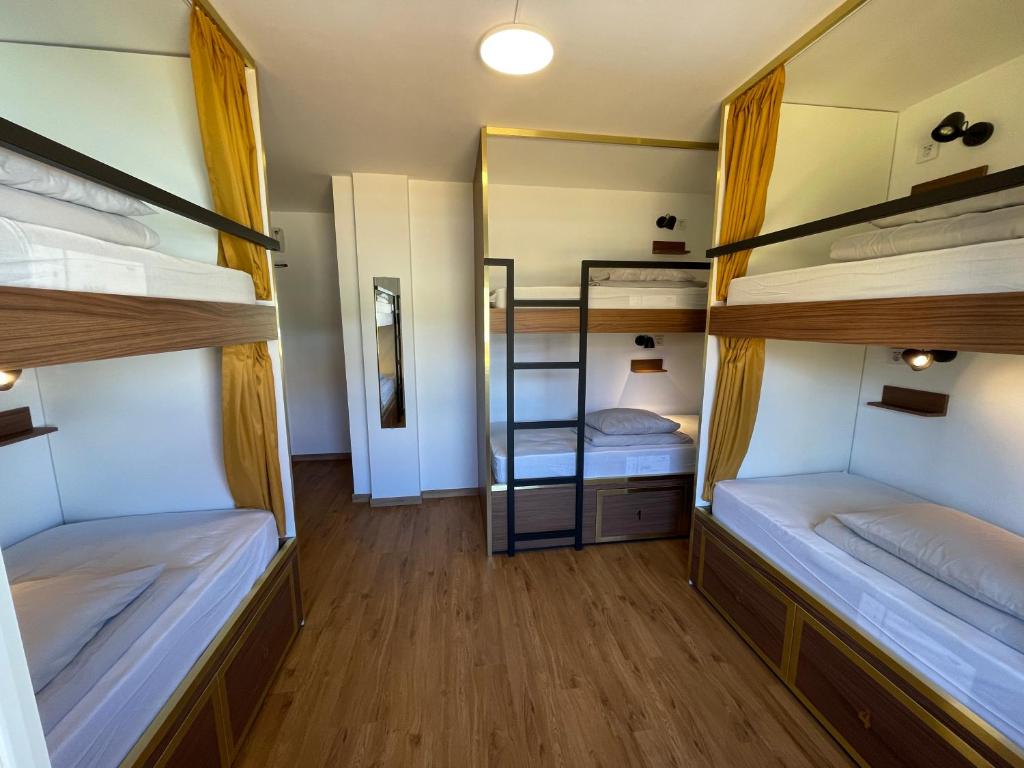 Postel nebo postele na pokoji v ubytování 33 Hostel
