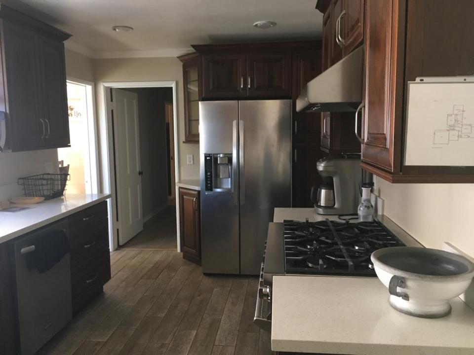 A kitchen or kitchenette at Canyon crest
