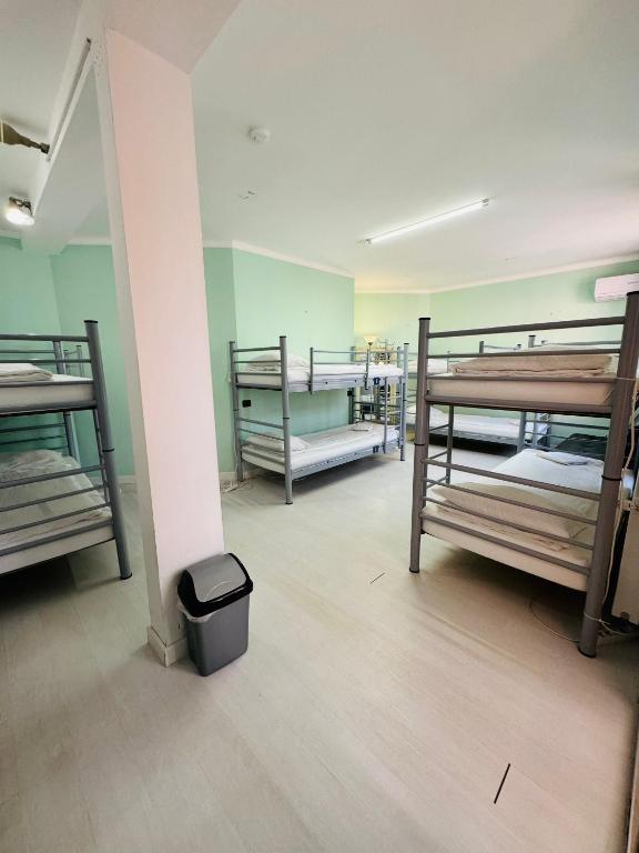 Postel nebo postele na pokoji v ubytování Central Hostel Partener