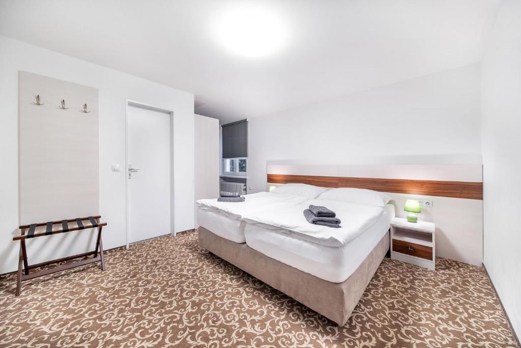 Pension Delicato - Double Room With Private Bathroom