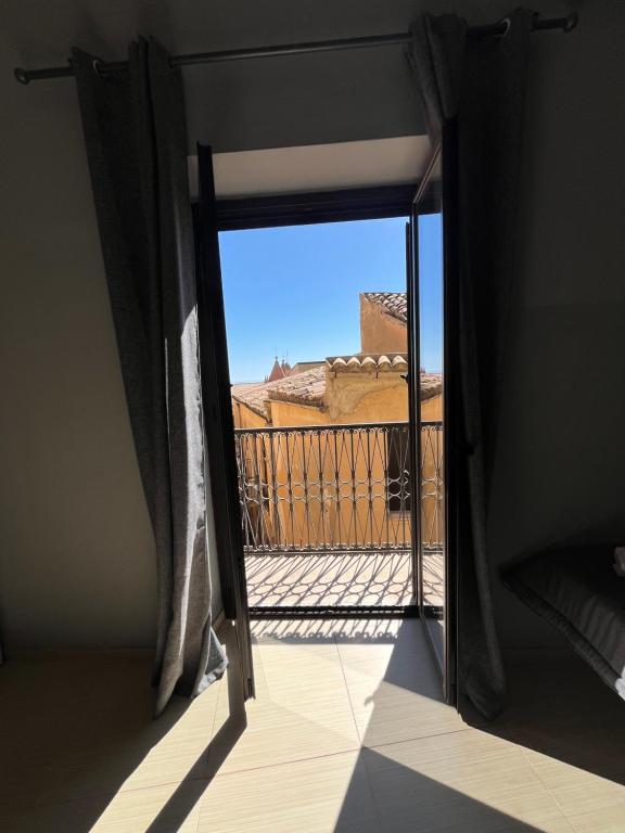 Balkón nebo terasa v ubytování PERSEFONE LUXURY SUITE