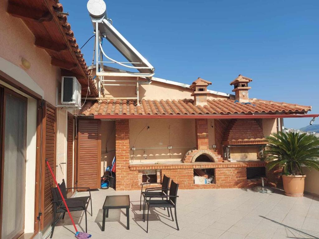 Photo de la galerie de l'établissement July Seaview Apartments, à Saranda