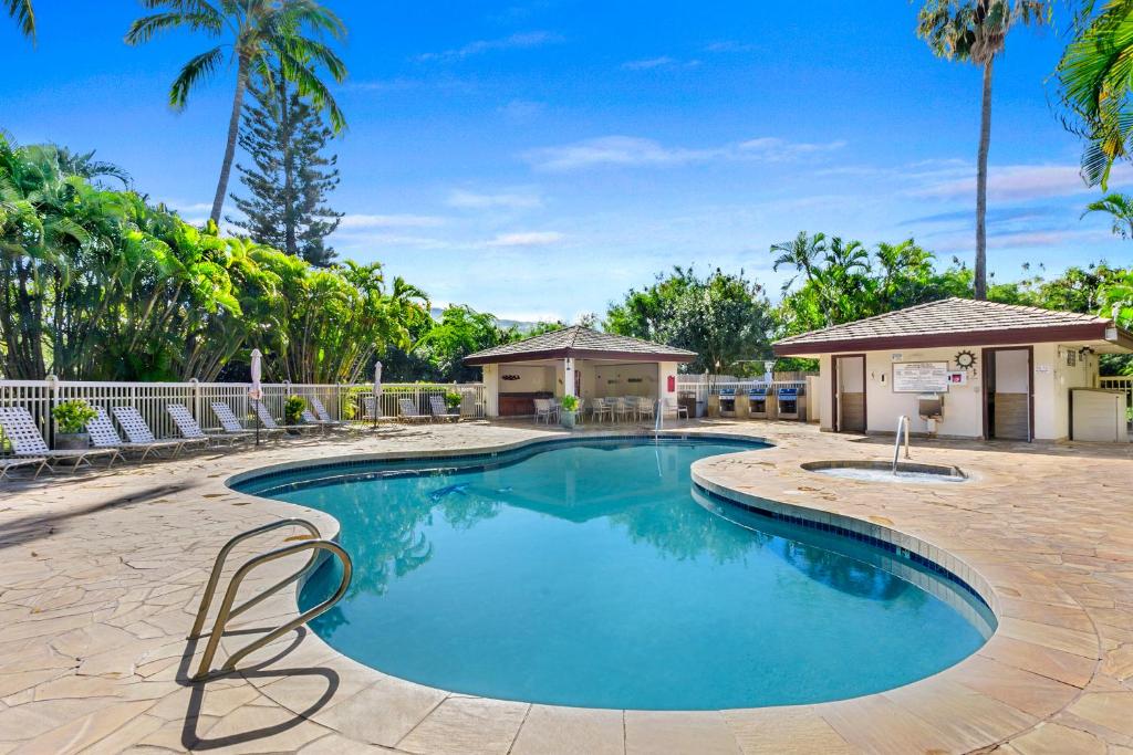 Bazén v ubytování Maui Banyan Vacation Club nebo v jeho okolí