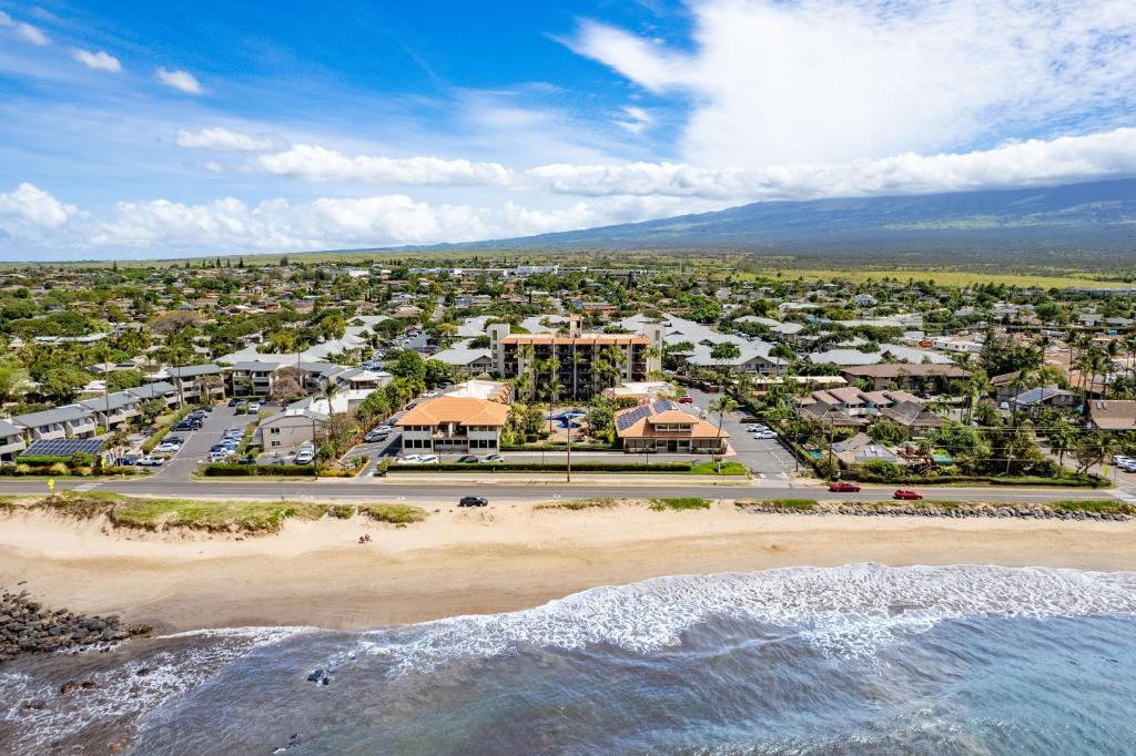 an aerial view of the beach at the resort at Maui Beach Vacation Club in Kihei