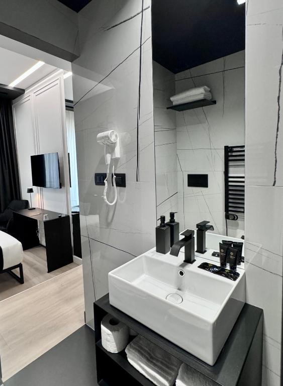 Gallerie Boutique Rooms - 7