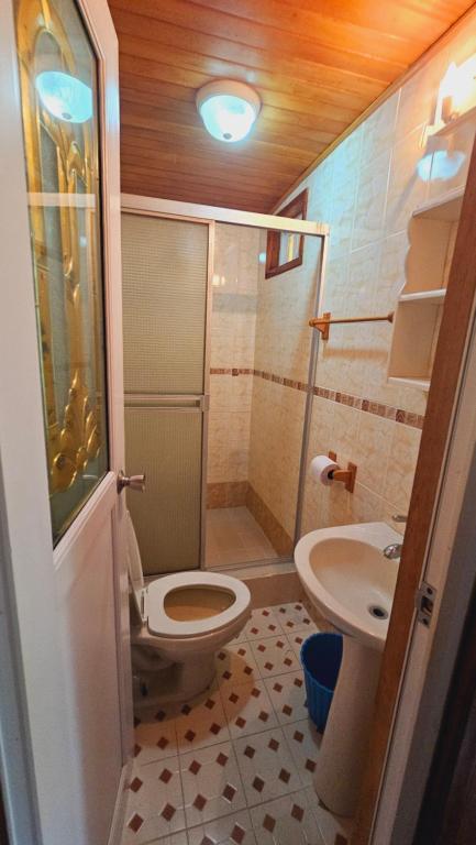 Vannituba majutusasutuses Bastimentos Hill Guest House