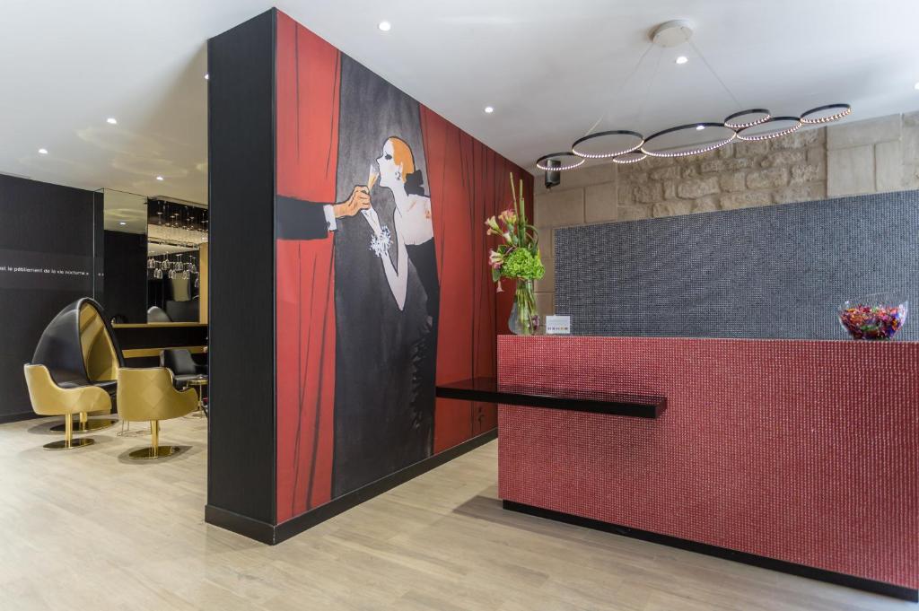 Hotel Les Bulles De Paris - Resim 40