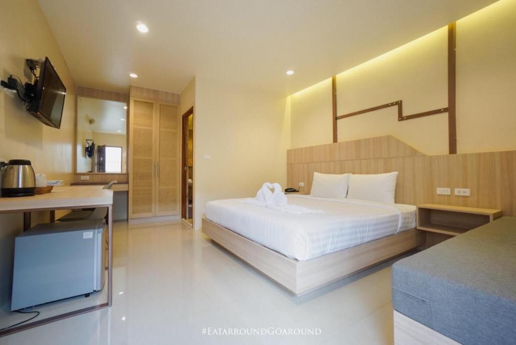 The Way Patong Hotel - Resim 22