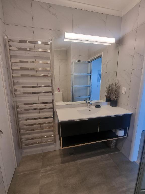 Princes Wharf - Luxury