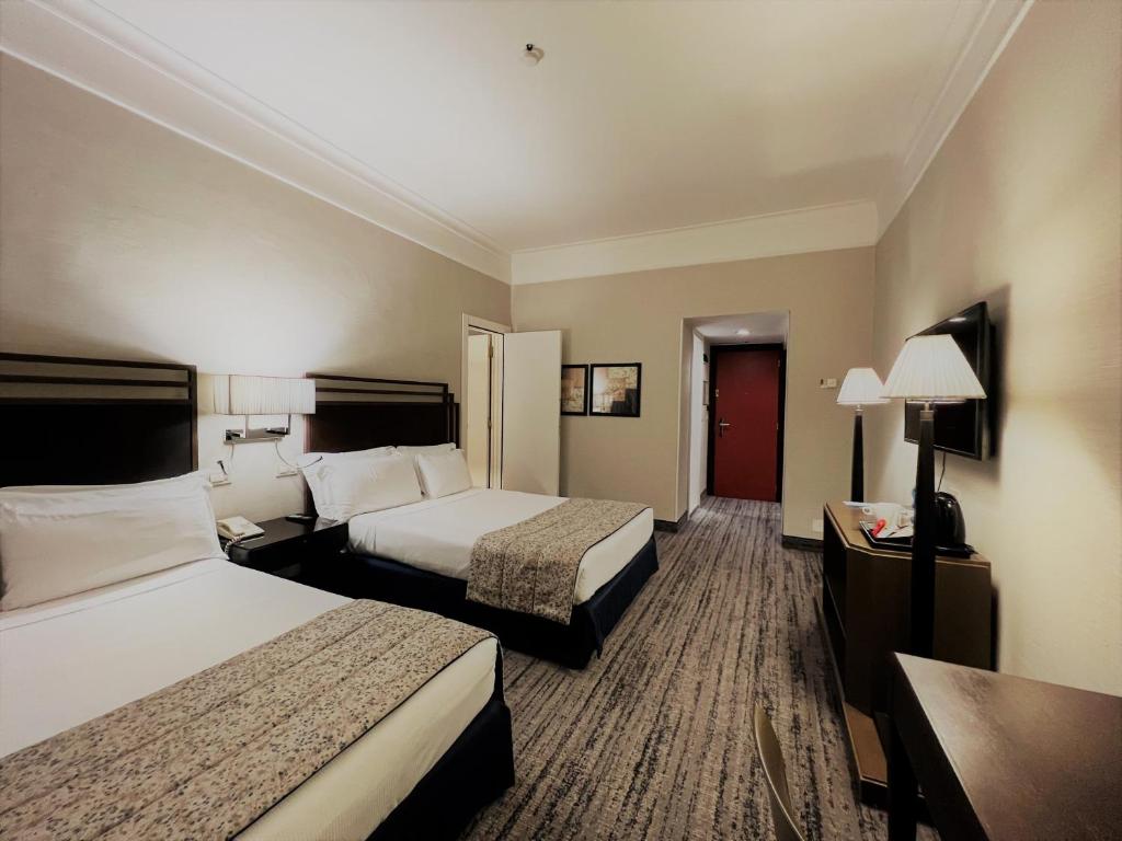 Crowne Plaza Rome St. Peter's, an IHG Hotel - Junior Suite