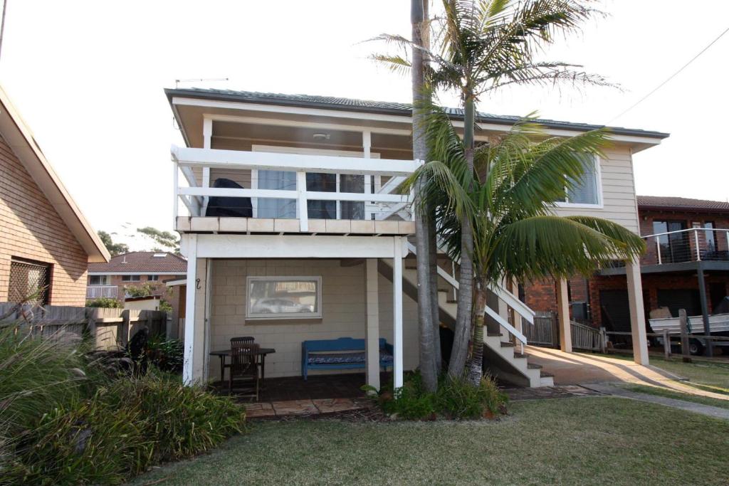 Ocean's 13, Manyana (updated prices 2024)