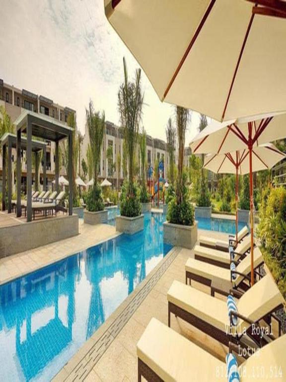 Swimmingpoolen hos eller tæt på Chuỗi Villa lotus 5 Ngủ Gần biển
