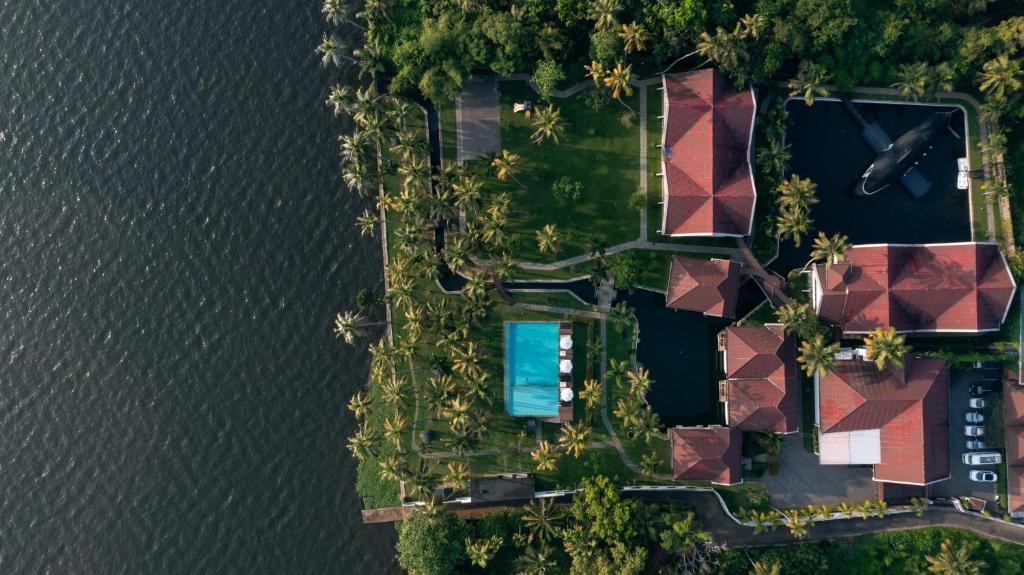 an overhead view of an island in the water at Lake Canopy Alleppey in Mararikulam