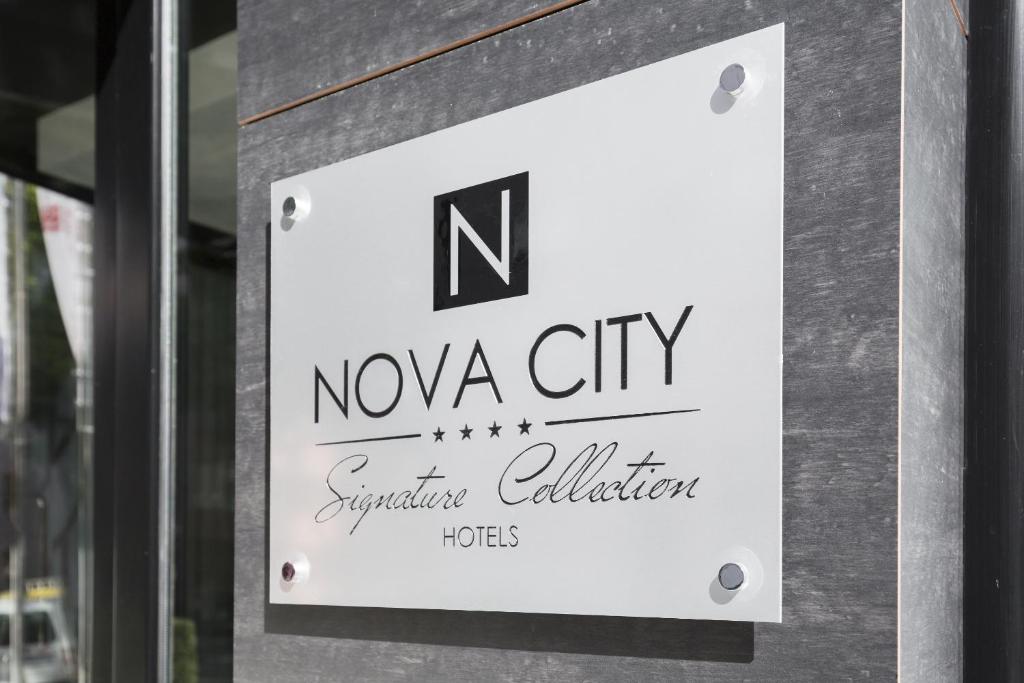 Certifikát, hodnocení, plakát nebo jiný dokument vystavený v ubytování Nova City Garni Hotel Signature Collection