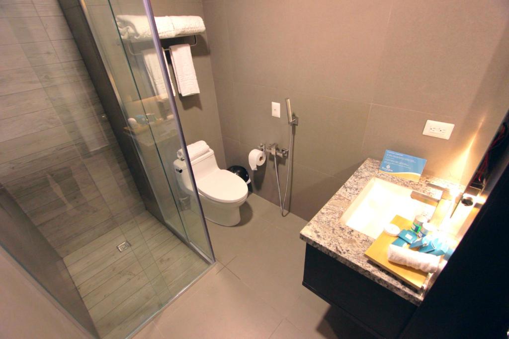 Koupelna v ubytování Hotel Poseidon